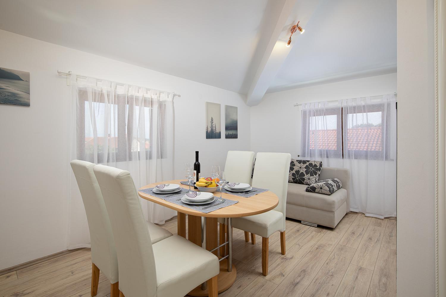 Apartments Dadic With Parking & Playground Medolino Esterno foto