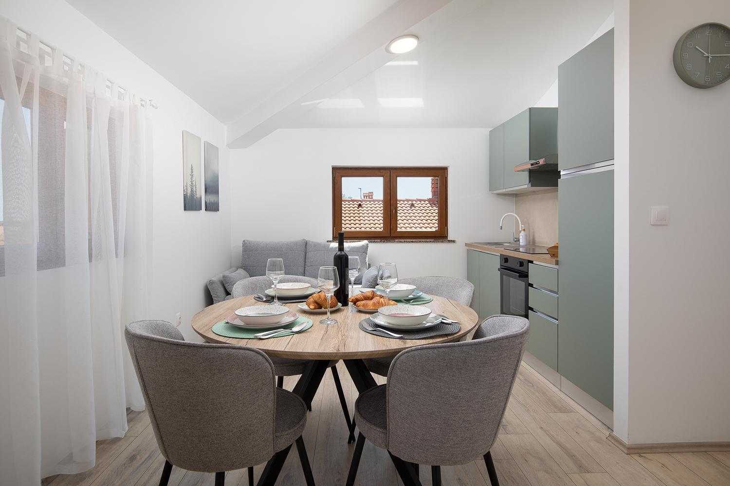 Apartments Dadic With Parking & Playground Medolino Esterno foto